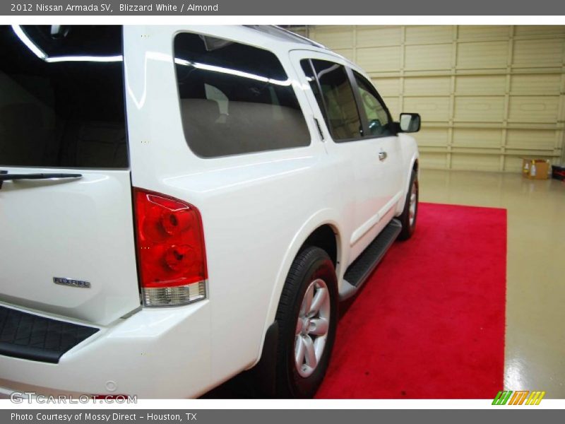 Blizzard White / Almond 2012 Nissan Armada SV