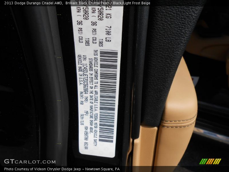 Brilliant Black Crystal Pearl / Black/Light Frost Beige 2013 Dodge Durango Citadel AWD