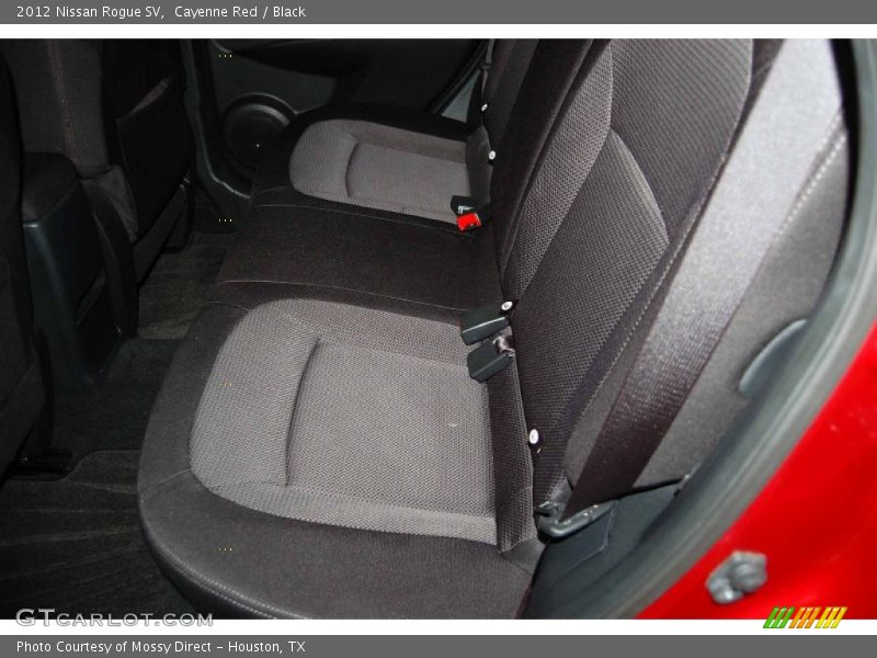 Cayenne Red / Black 2012 Nissan Rogue SV