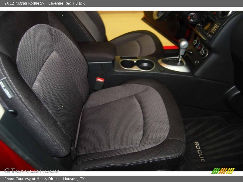 Cayenne Red / Black 2012 Nissan Rogue SV