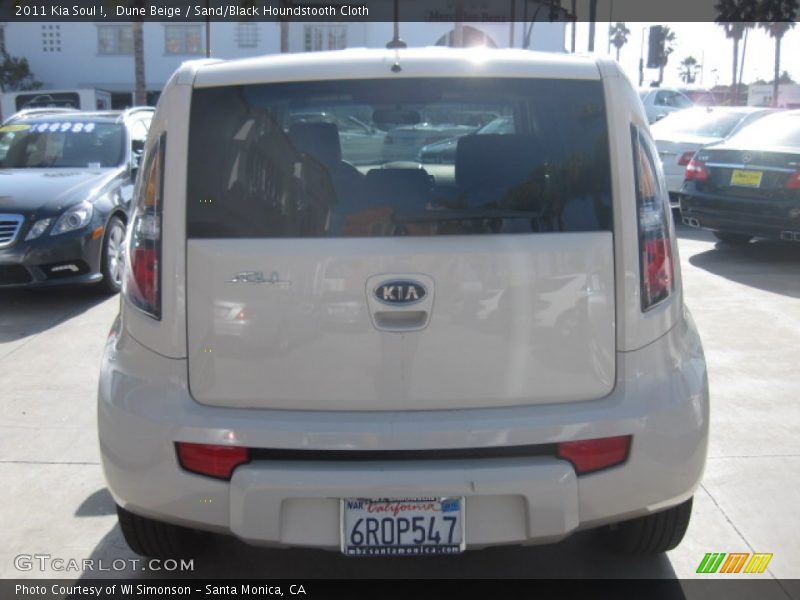 Dune Beige / Sand/Black Houndstooth Cloth 2011 Kia Soul !