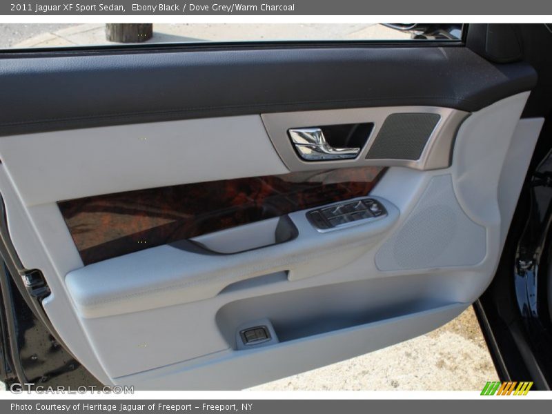 Ebony Black / Dove Grey/Warm Charcoal 2011 Jaguar XF Sport Sedan