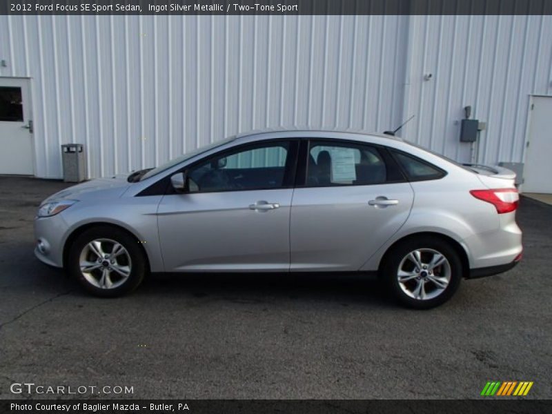 Ingot Silver Metallic / Two-Tone Sport 2012 Ford Focus SE Sport Sedan