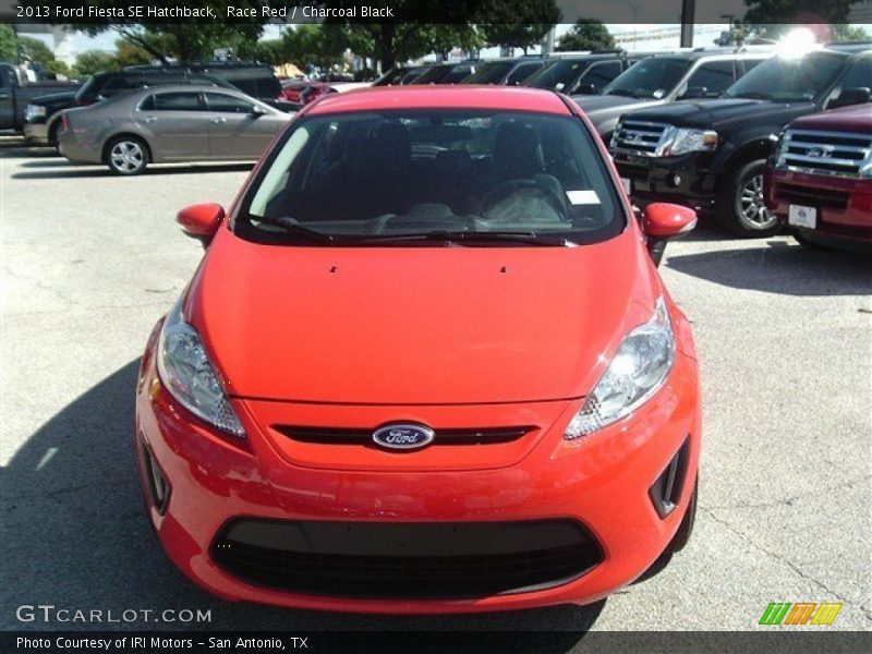Race Red / Charcoal Black 2013 Ford Fiesta SE Hatchback
