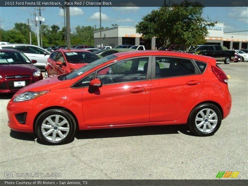 Race Red / Charcoal Black 2013 Ford Fiesta SE Hatchback