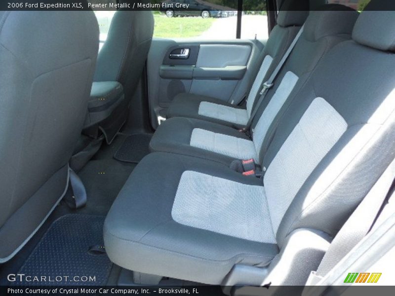 Pewter Metallic / Medium Flint Grey 2006 Ford Expedition XLS
