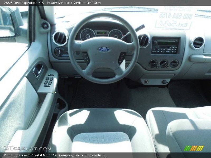 Pewter Metallic / Medium Flint Grey 2006 Ford Expedition XLS