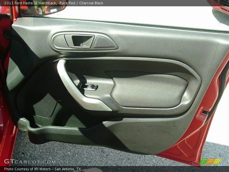 Race Red / Charcoal Black 2013 Ford Fiesta SE Hatchback