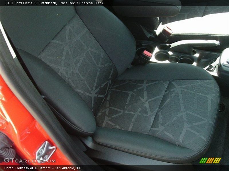 Race Red / Charcoal Black 2013 Ford Fiesta SE Hatchback