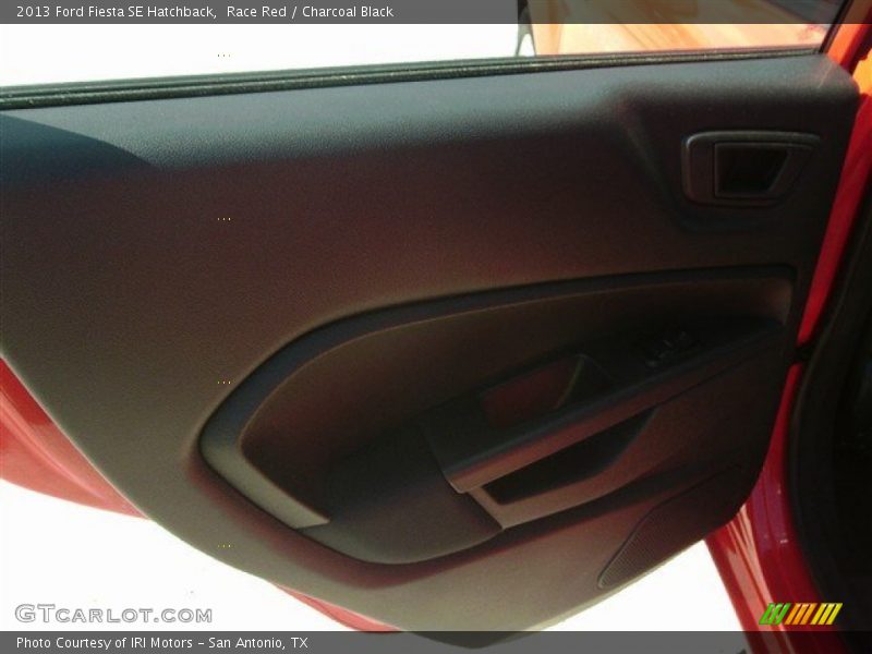 Race Red / Charcoal Black 2013 Ford Fiesta SE Hatchback