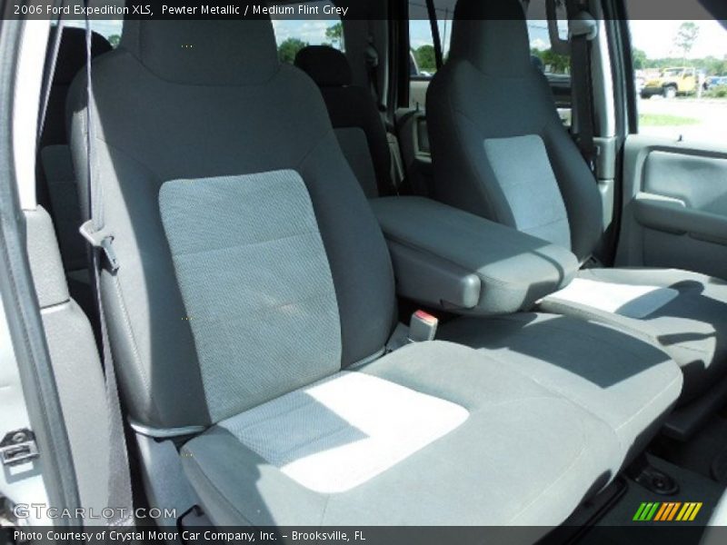 Pewter Metallic / Medium Flint Grey 2006 Ford Expedition XLS