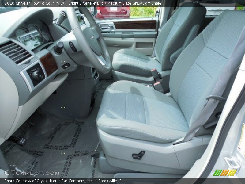 Bright Silver Metallic / Medium Slate Gray/Light Shale 2010 Chrysler Town & Country LX