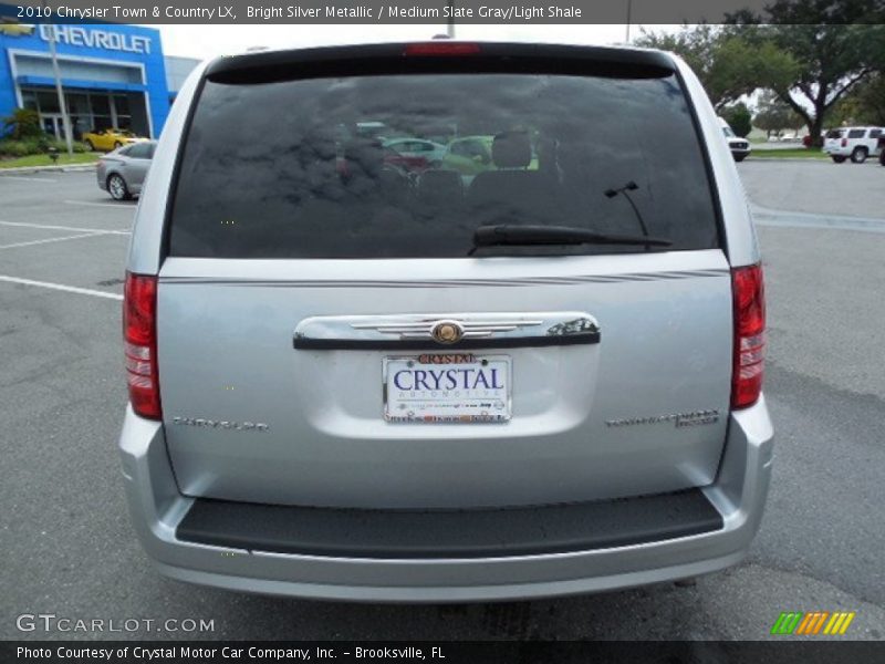 Bright Silver Metallic / Medium Slate Gray/Light Shale 2010 Chrysler Town & Country LX