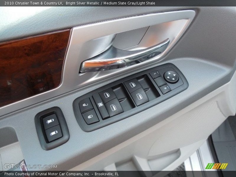 Bright Silver Metallic / Medium Slate Gray/Light Shale 2010 Chrysler Town & Country LX