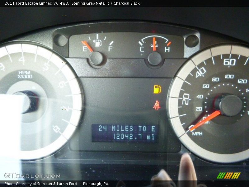 Sterling Grey Metallic / Charcoal Black 2011 Ford Escape Limited V6 4WD