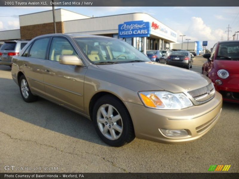 Desert Sand Mica / Ivory 2001 Toyota Avalon XLS
