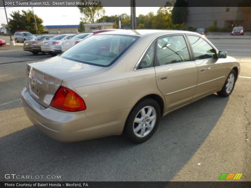 Desert Sand Mica / Ivory 2001 Toyota Avalon XLS