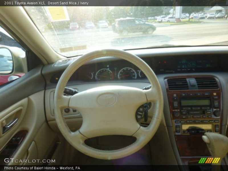 Desert Sand Mica / Ivory 2001 Toyota Avalon XLS