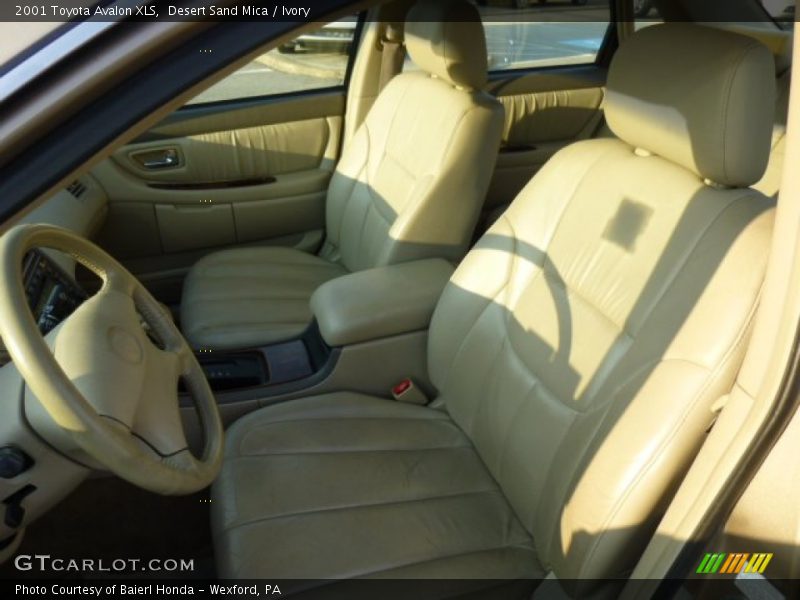 Desert Sand Mica / Ivory 2001 Toyota Avalon XLS