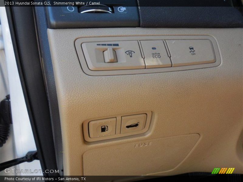 Shimmering White / Camel 2013 Hyundai Sonata GLS