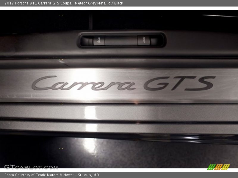  2012 911 Carrera GTS Coupe Logo