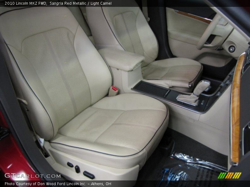 Sangria Red Metallic / Light Camel 2010 Lincoln MKZ FWD