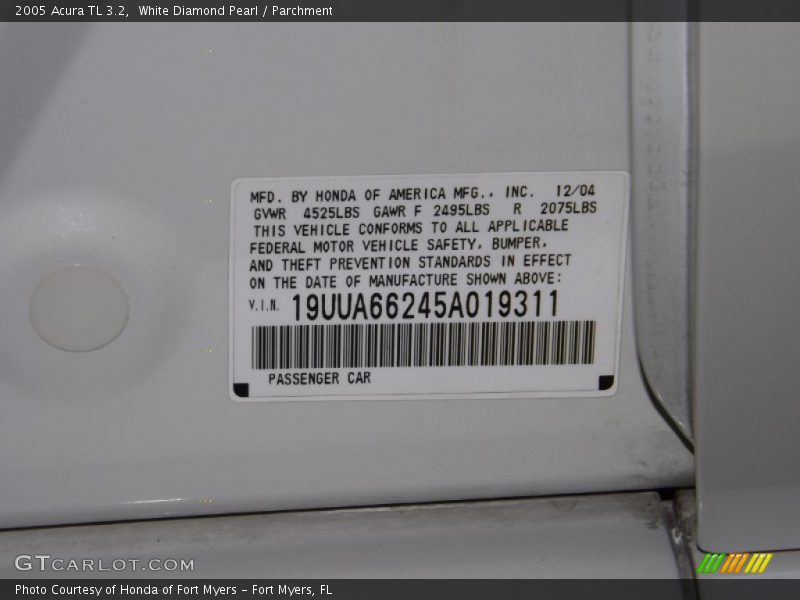 White Diamond Pearl / Parchment 2005 Acura TL 3.2