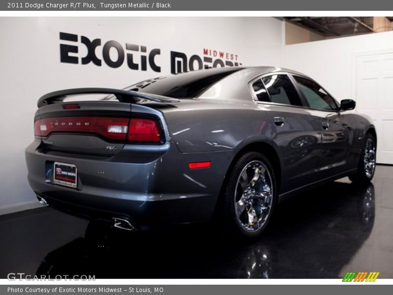Tungsten Metallic / Black 2011 Dodge Charger R/T Plus