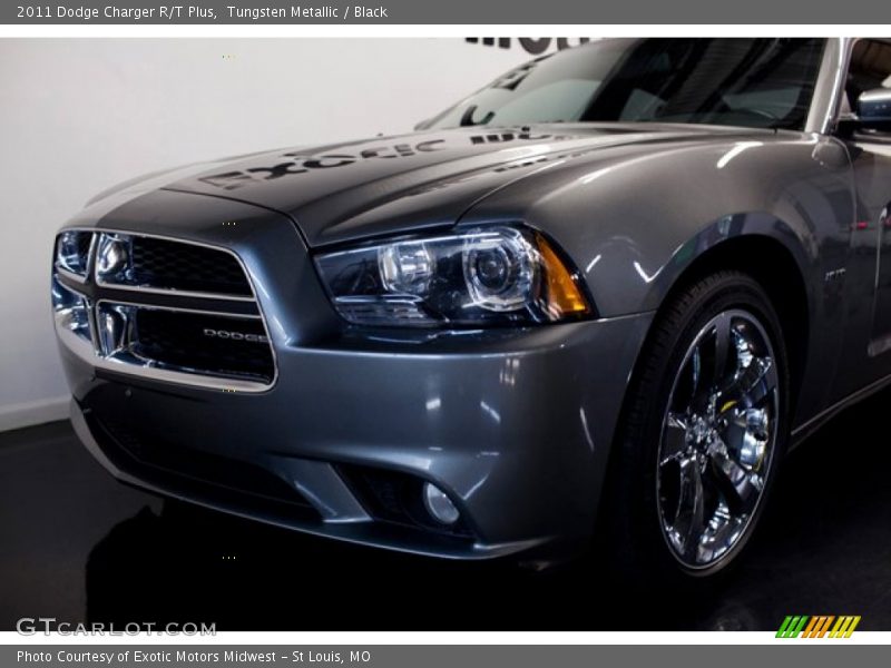 Tungsten Metallic / Black 2011 Dodge Charger R/T Plus