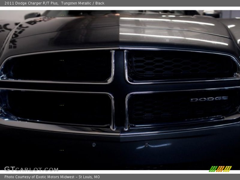 Tungsten Metallic / Black 2011 Dodge Charger R/T Plus