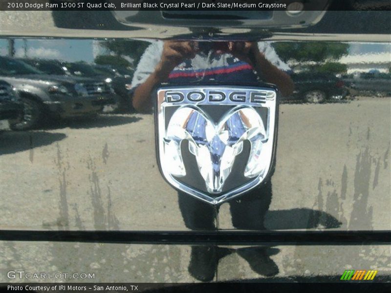 Brilliant Black Crystal Pearl / Dark Slate/Medium Graystone 2010 Dodge Ram 1500 ST Quad Cab
