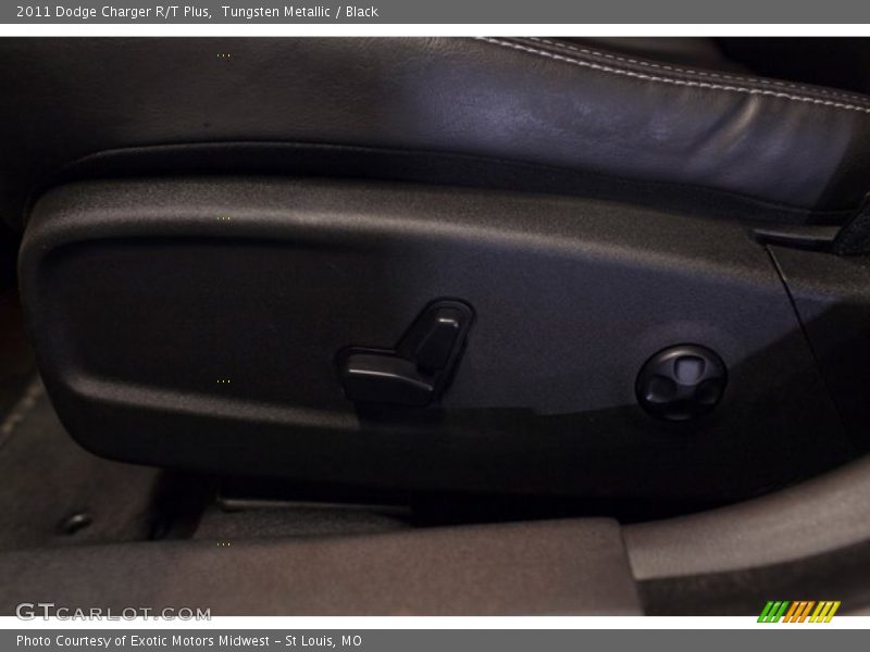 Tungsten Metallic / Black 2011 Dodge Charger R/T Plus
