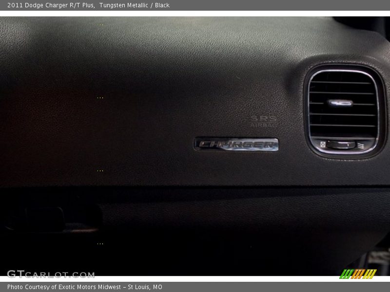 Tungsten Metallic / Black 2011 Dodge Charger R/T Plus