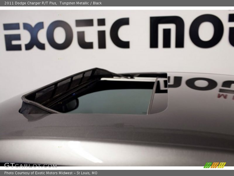 Tungsten Metallic / Black 2011 Dodge Charger R/T Plus