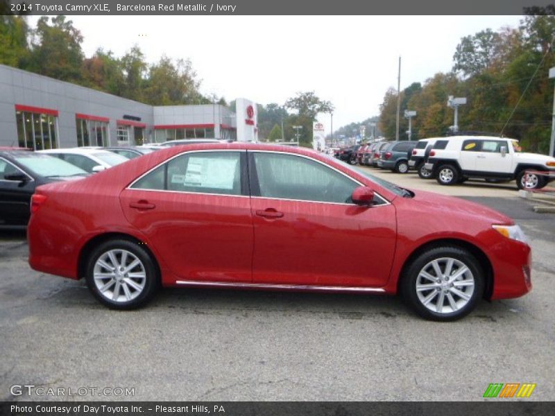 Barcelona Red Metallic / Ivory 2014 Toyota Camry XLE