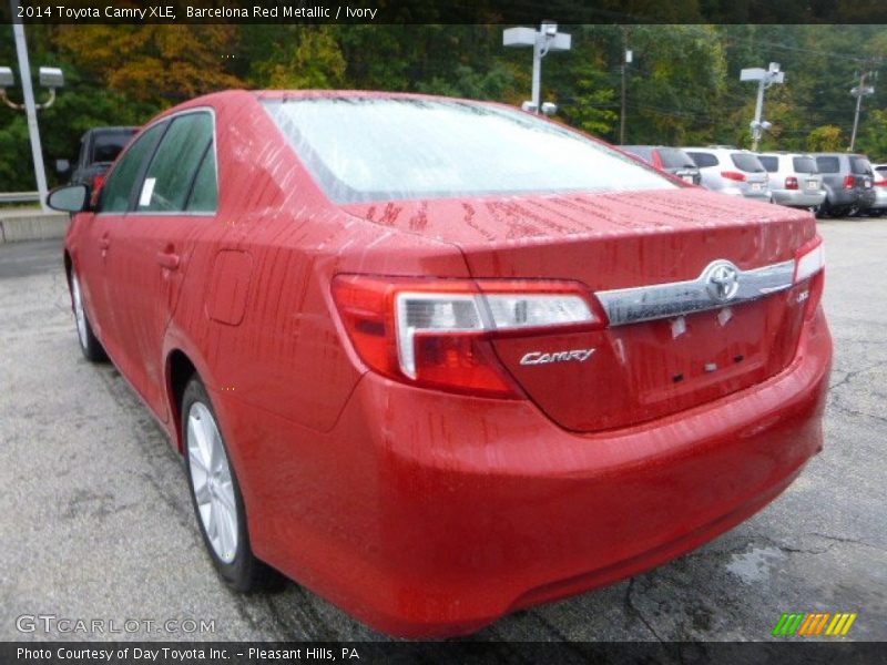 Barcelona Red Metallic / Ivory 2014 Toyota Camry XLE