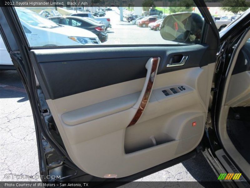 Black / Ash 2012 Toyota Highlander Limited