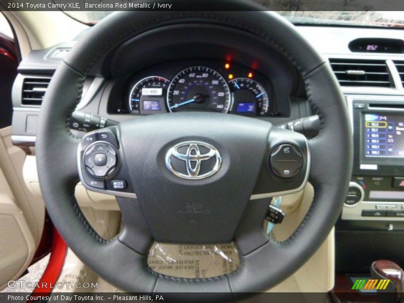 Barcelona Red Metallic / Ivory 2014 Toyota Camry XLE