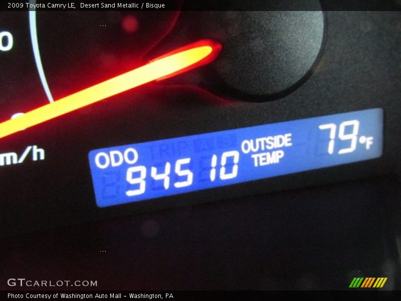 Desert Sand Metallic / Bisque 2009 Toyota Camry LE