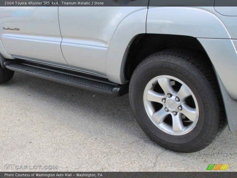 Titanium Metallic / Stone 2004 Toyota 4Runner SR5 4x4
