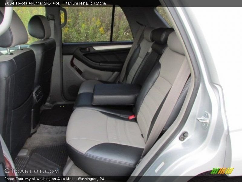 Titanium Metallic / Stone 2004 Toyota 4Runner SR5 4x4