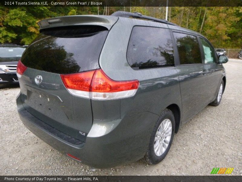 Cypress Green Pearl / Bisque 2014 Toyota Sienna XLE