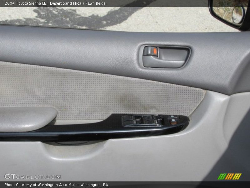 Desert Sand Mica / Fawn Beige 2004 Toyota Sienna LE