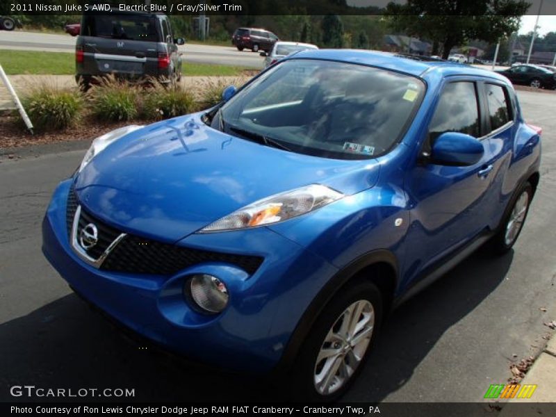 Electric Blue / Gray/Silver Trim 2011 Nissan Juke S AWD