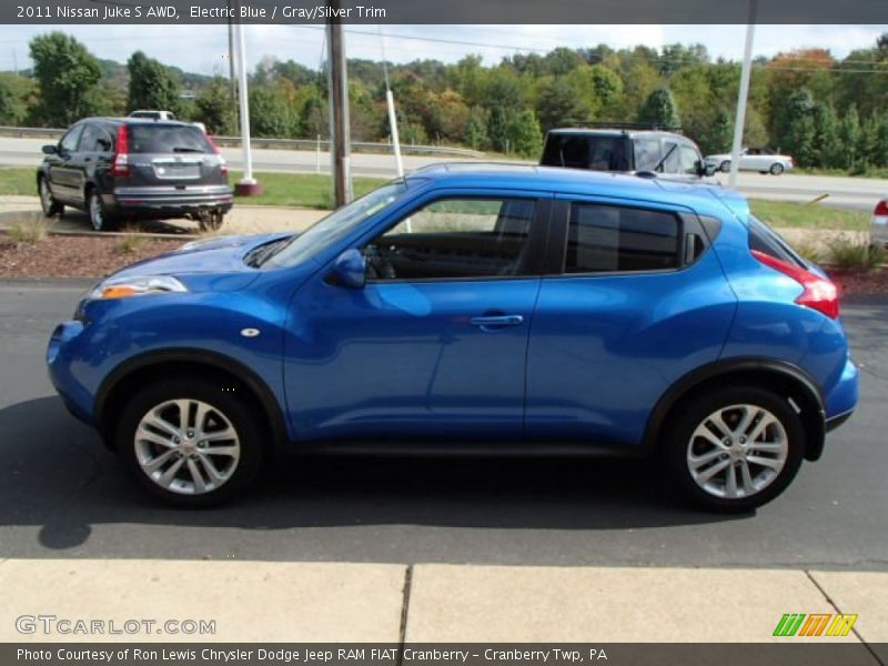 Electric Blue / Gray/Silver Trim 2011 Nissan Juke S AWD