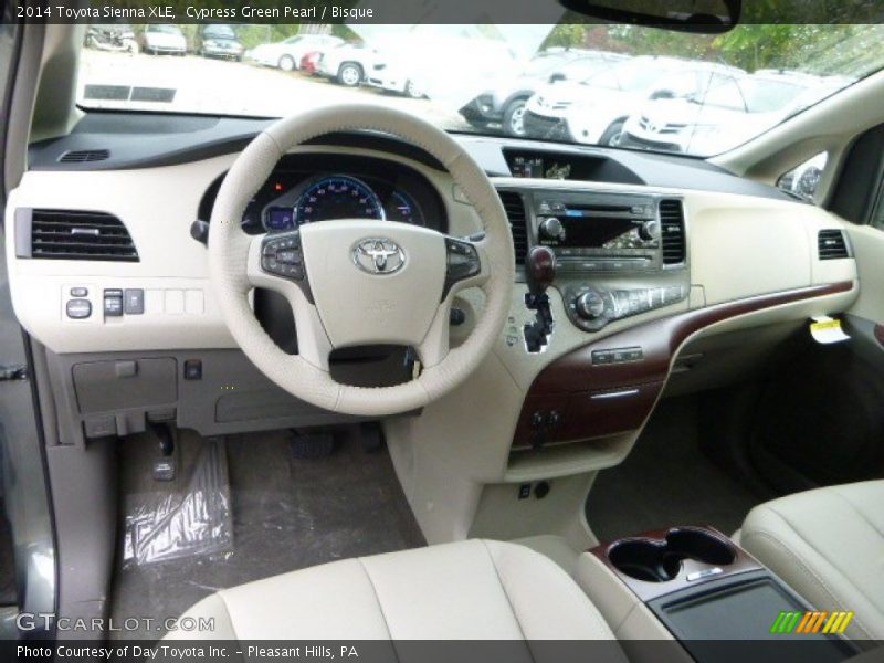  2014 Sienna XLE Bisque Interior