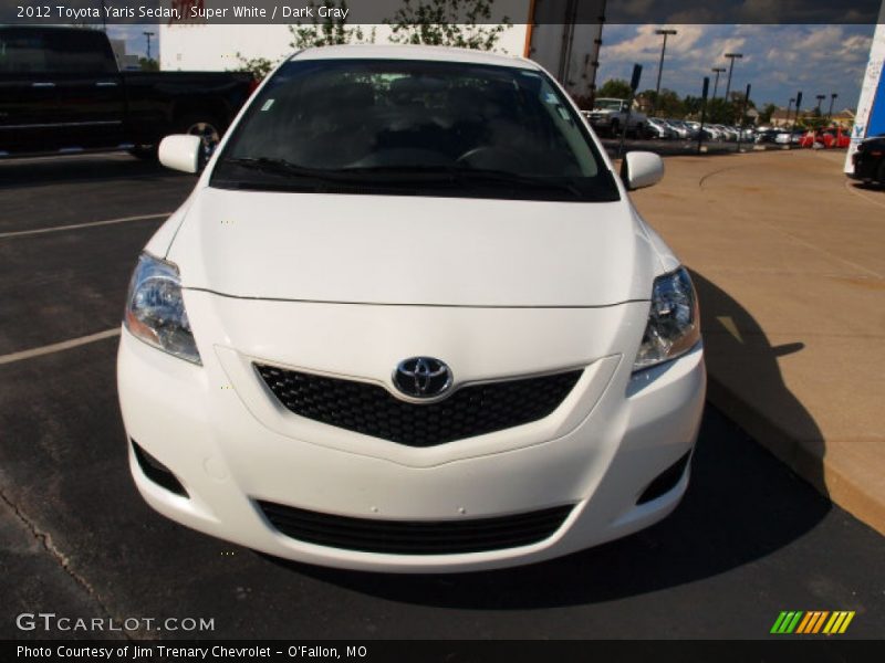 Super White / Dark Gray 2012 Toyota Yaris Sedan