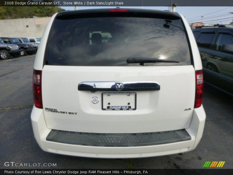 Stone White / Dark Slate/Light Shale 2008 Dodge Grand Caravan SXT