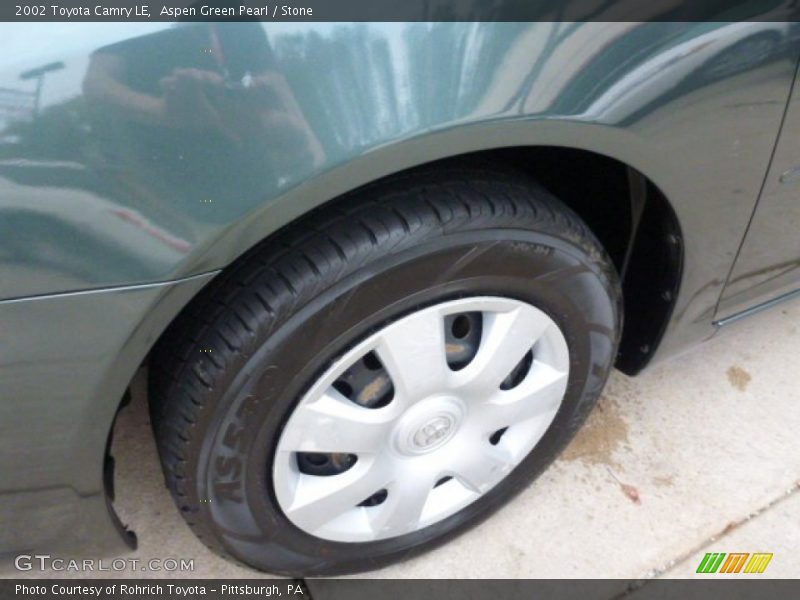 Aspen Green Pearl / Stone 2002 Toyota Camry LE
