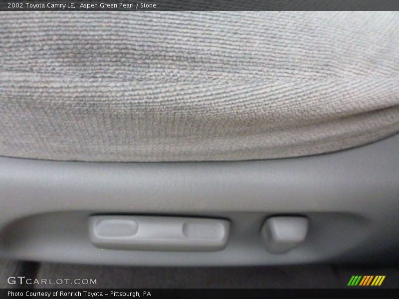 Aspen Green Pearl / Stone 2002 Toyota Camry LE